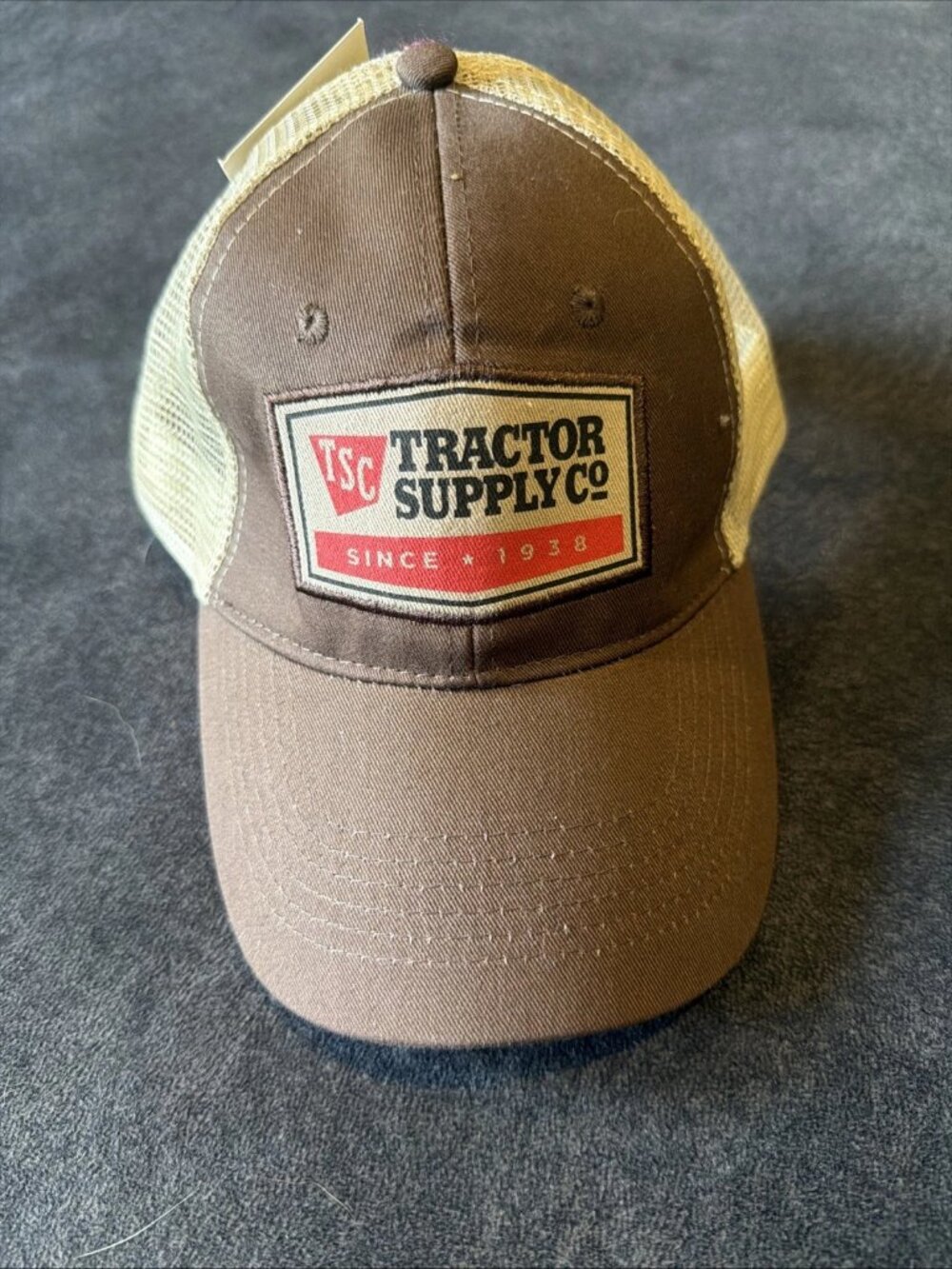 NWT Tractor Supply Company Since 1938 Trucker Strapback Adjustable Mesh Hat Cap